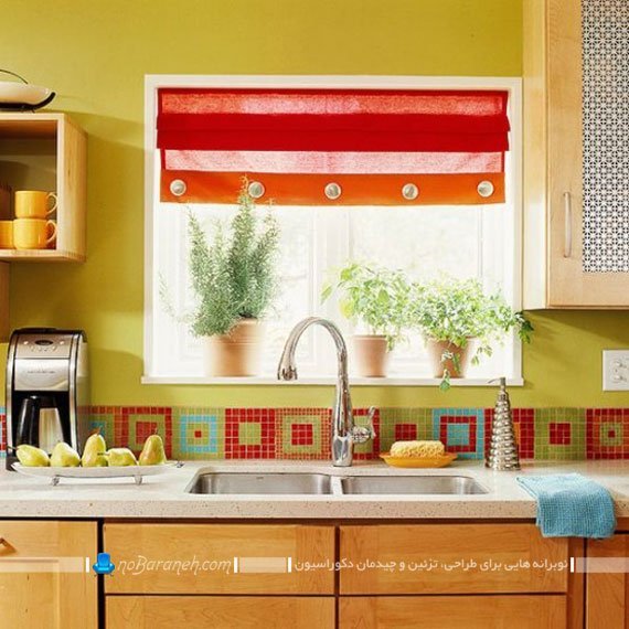 کاشی بین کابینتی فانتزی با رنگ بندی سبز و قرمز مدل سنتی کاشی دیواری آشپزخانه