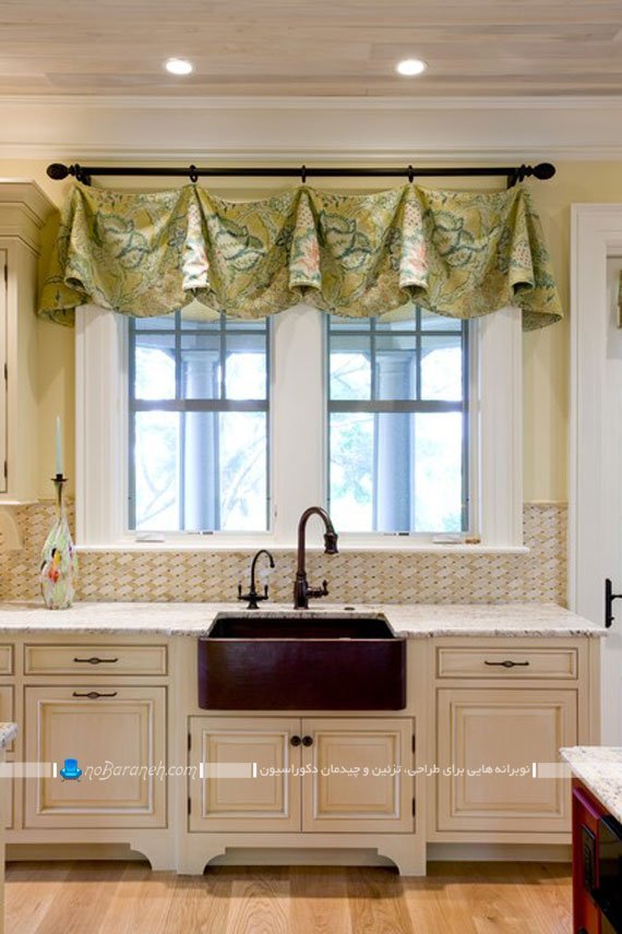 پردهای فانتزی آشپزخانه در مدل های کوتاه سنتی و کلاسیک. طرح های جدید پرده آشپزخانه اپن و بسته برای تزیین پنجره ها با رنگ سبز.