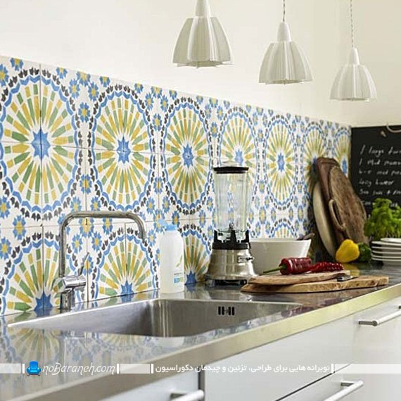 کاشی دیواری فانتزی و طرح دار برای آشپزخانه