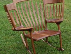 صندلی چوبی دست ساز برای پدربزرگ و مادر بزرگ ها