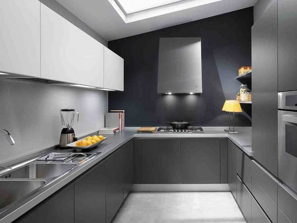 تزیین آشپزخانه با رنگ تیره و روشن. ایده رنگ بندی تیره برای آشپزخانه مدرن