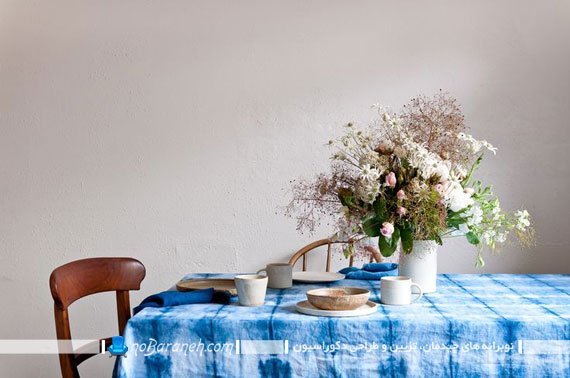 تزیین آشپزخانه با رنگ آبی. رومیزی ناهار خوری با طرح مدرن