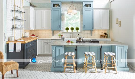 کابینت سفید و فیروزه ای برای آشپزخانه کلاسیک شیک. مدل های جدید رنگ بندی کابینت آشپزخانه