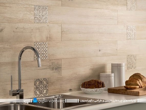 تایل و کاشی بین کابینت چوبی مدرن شیک فانتزی برای آشپزخانه های اپن و جزیره. 