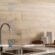 دیوارپوش چوبی و مدرن آشپزخانه با طرح شیک و جدید