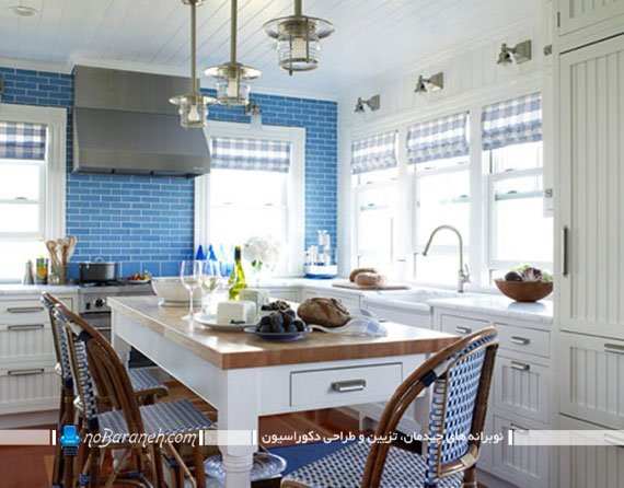 هارمونی رنگ آبی در دکوراسیون آشپزخانه. کاشی های دیواری آبی رنگ برای آشپزخانه. عکس دکوراسیون آشپزخانه با آبی و سفید. دکوراسیون کلاسیک آشپزخانه