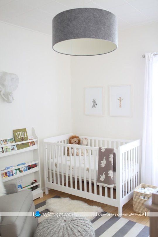 تخت نوزادی چوبی با رنگ بندی سفید