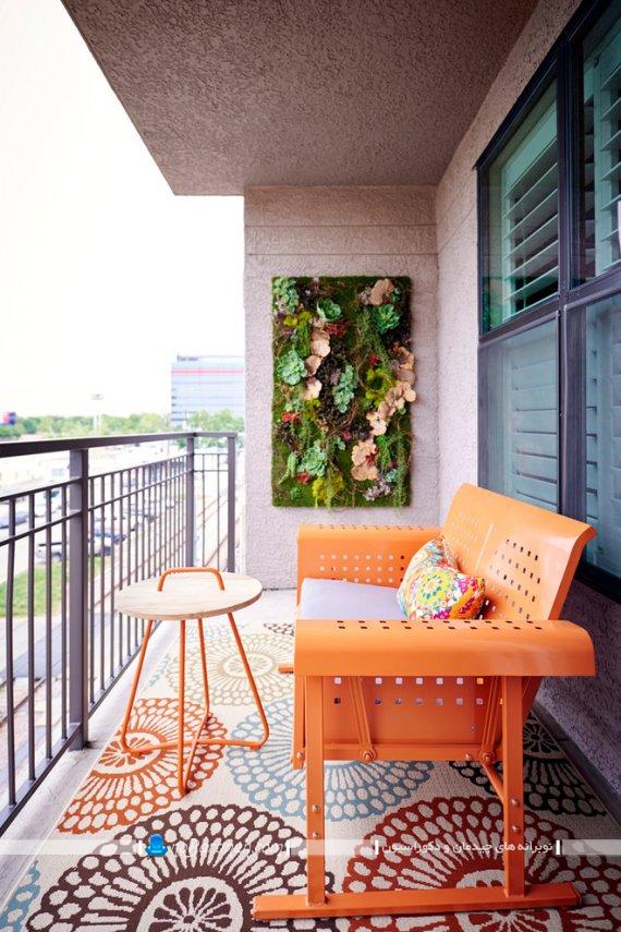 باغچه دیواری برای بالکن و ایوان ، چیدمان کاناپه مخصوص تراس با ابعاد کوچک