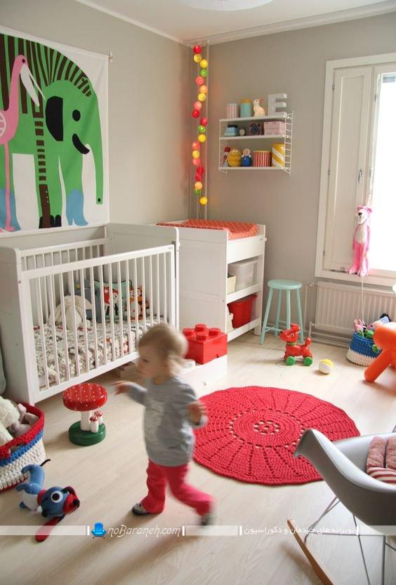 دکوراسیون اتاق نوزاد دختر با رنگهای شاد مثل قرمز و صورتی ، مدل تخت خواب و سرویس خواب کودک زیر دو سال، تزیینات ارزان قیمت اتاق نوزاد