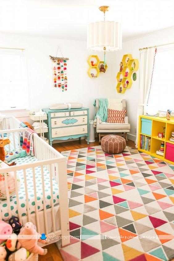 دیزاین و تزیین اتاق نوزاد، مدل فرش اتاق کودک نوزاد با رنگ بندی شاد و شیک ، دیزاین و دکوراسیون اتاق بچه دختر و پسر