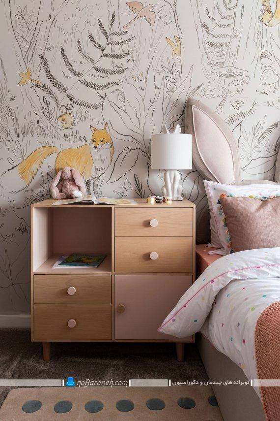 مدل کاغذ دیواری دخترانه اتاق خواب با طرح فانتزی و شیک. طرح های جدید میز پاتختی چوبی و مدرن برای اتاق خواب دختران نوجوان.