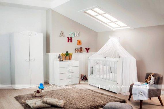 دیزاین و تزیین دخترانه اتاق نوزاد به سبک شیک مدرن فانتزی. سیسمونی اتاق نوزاد با رنگ بندی سفید